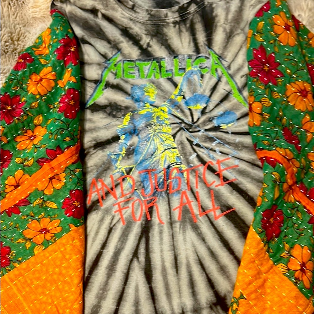Metallica Tie-Dye Graphic Tee